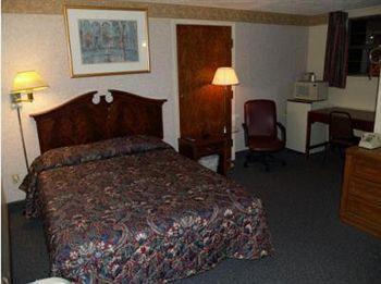 Pounding Mill Budget Inn Of Tazewell County מראה חיצוני תמונה